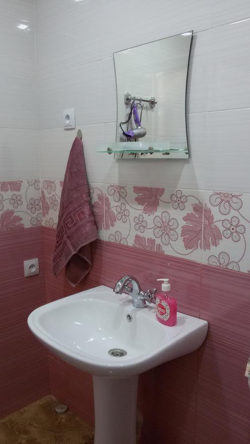 Natali Apartment Tbilisi Eksteriør bilde